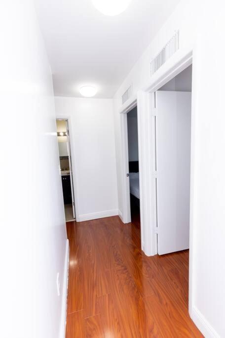 Comfortable 4Br Townhome At Calle 8 マイアミ エクステリア 写真